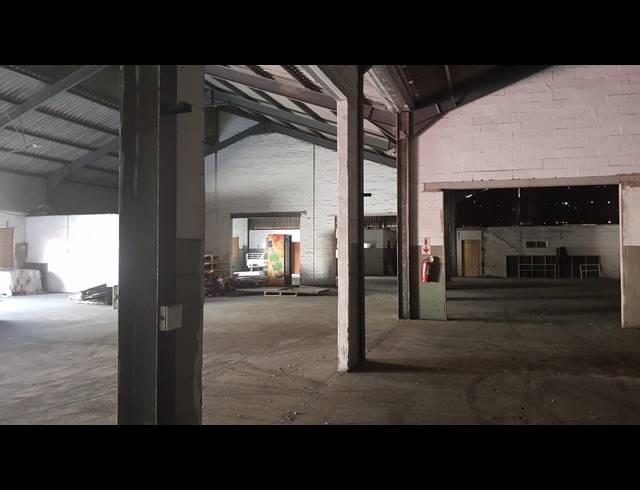 1,225M² FACTORY SOLD IN BLACKHEATH INDUSTRIAL